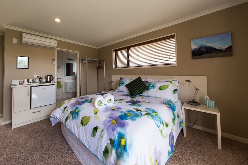 Double Room, 1 Queen Bed, Accessible, Ensuite photo 1