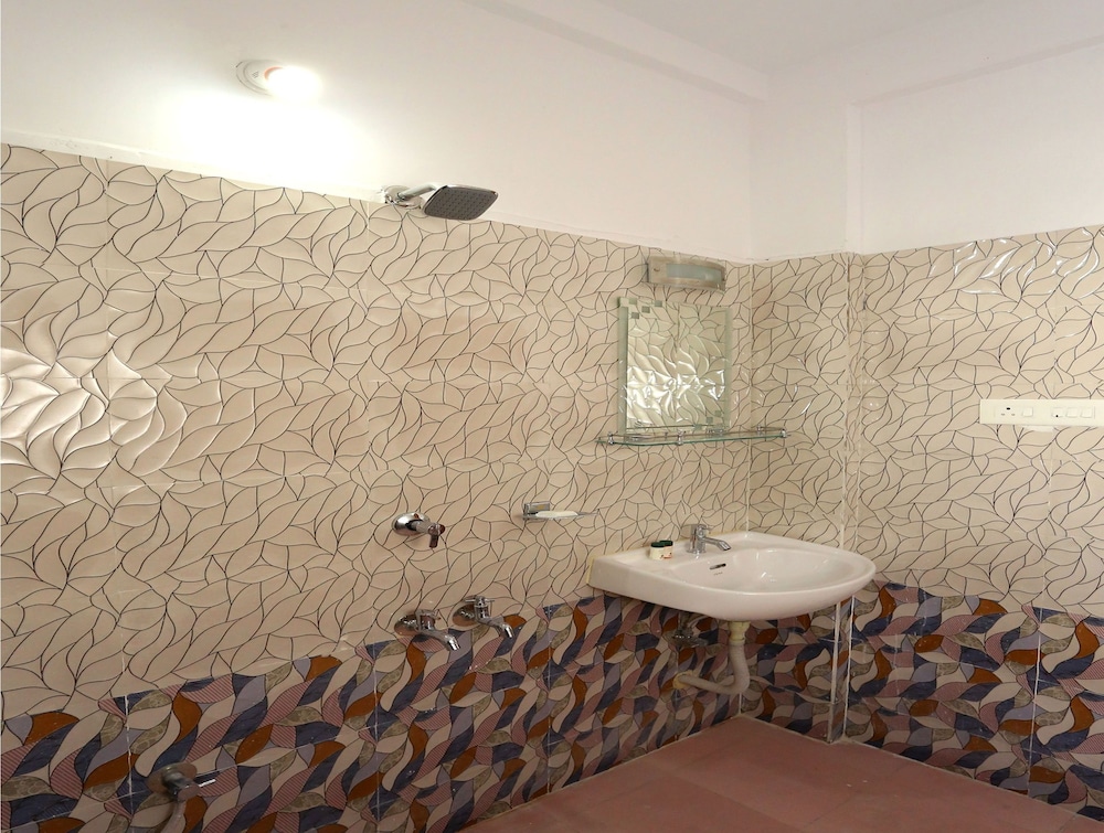 Double Or Twin Room photo 2