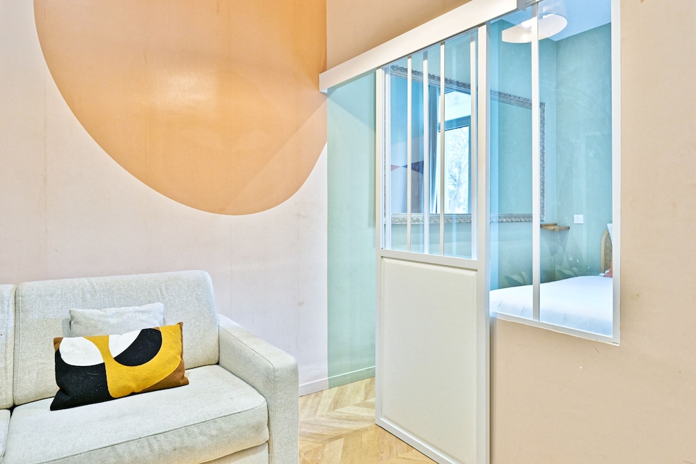 Family Apartment photo 2