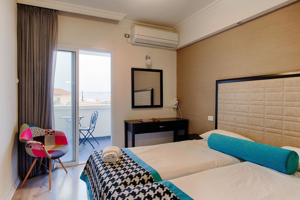 Superior Twin Room - Photo 5