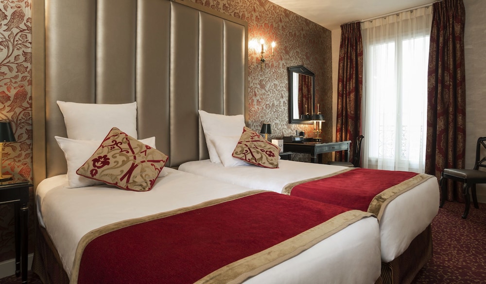 Deluxe Double Room photo 3