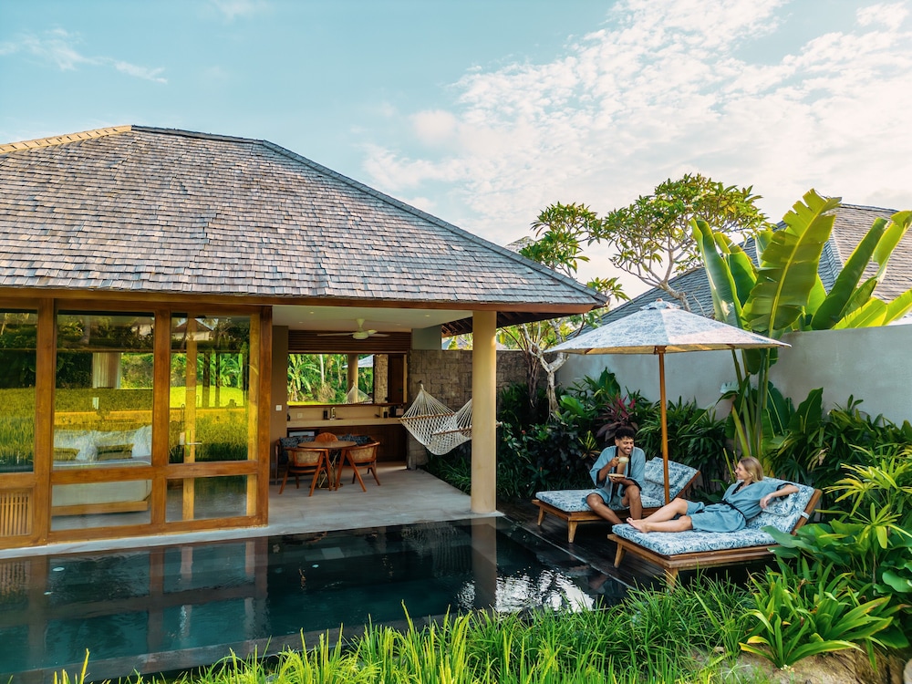 Grand 1 Bedroom Private Pool Villa with Ricefield View