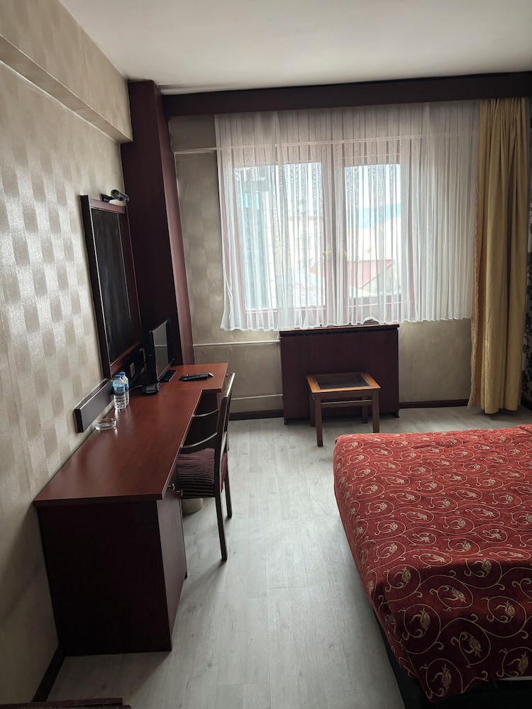 Standard Double Room, 1 Double Bed, City View photo 2