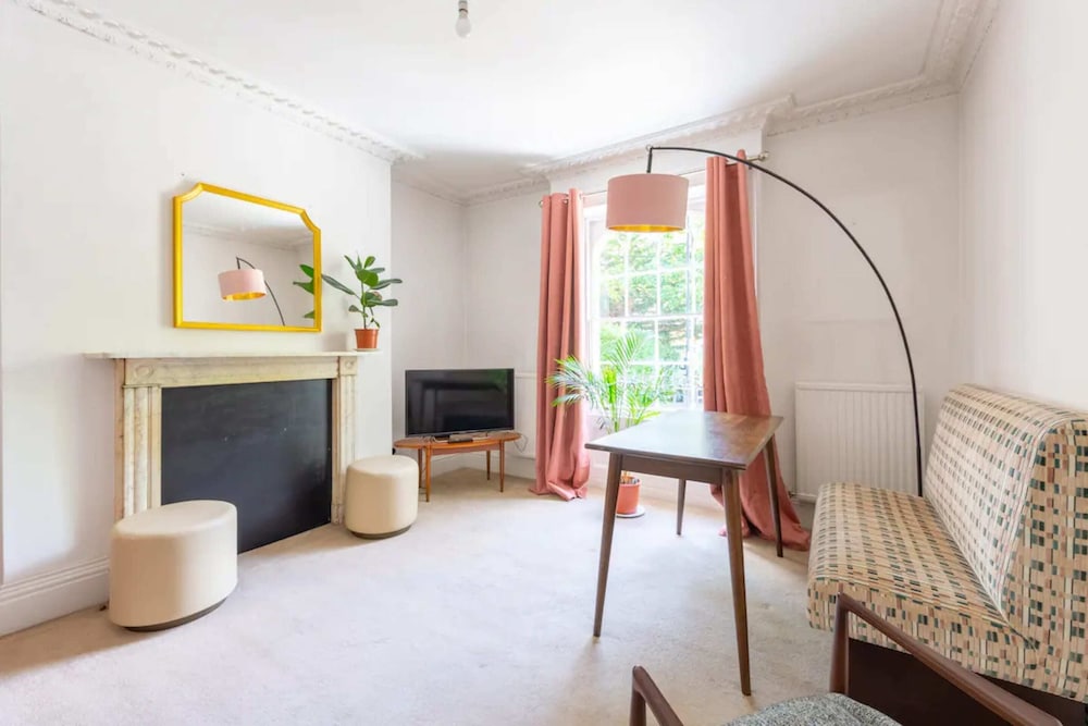 Basic Apartment, 2 Double Beds