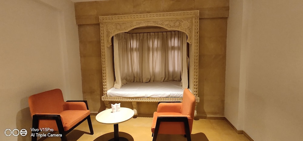 Queen Suite Room - Photo 1