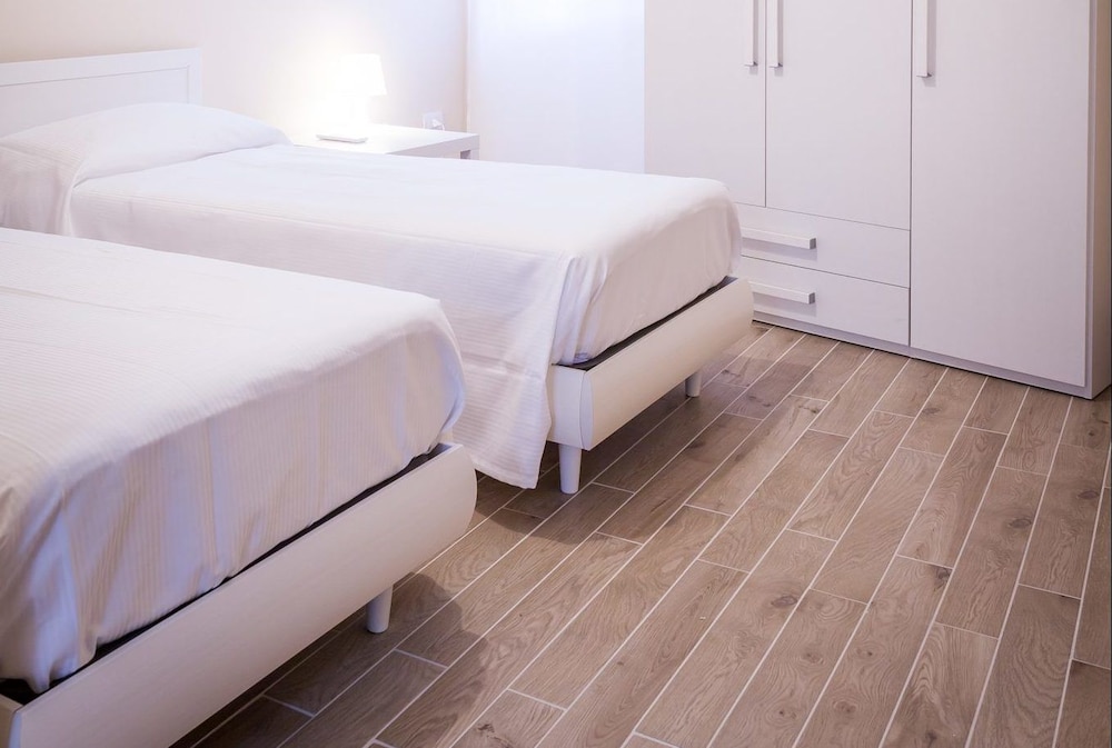 Deluxe Quadruple Room (Stella)