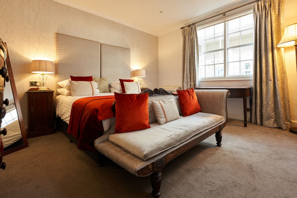 Standard Double Room photo 2