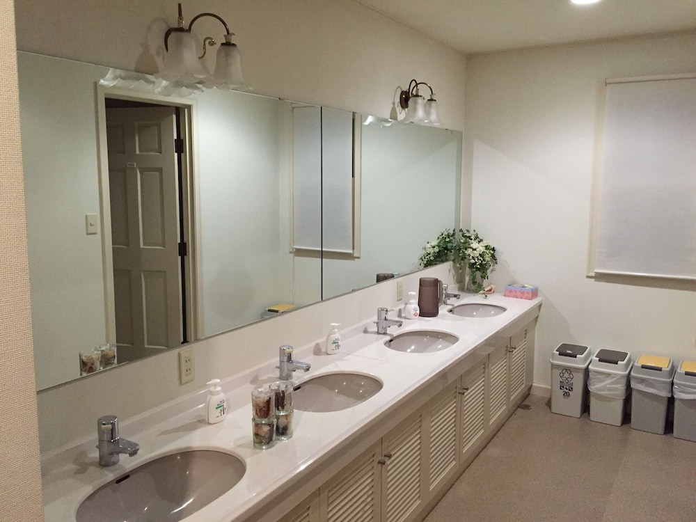 Superior Room, Shared Bathroom photo 2