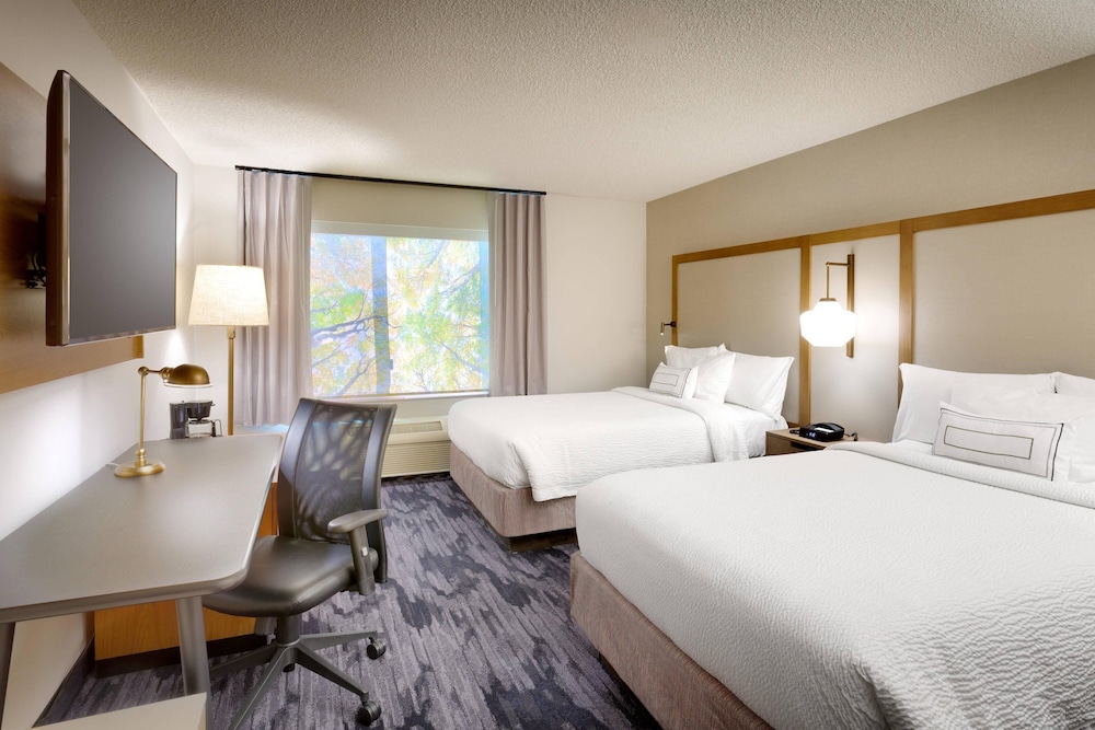 Room, 2 Double Beds (Mobility/Hearing Accessible, Tub)