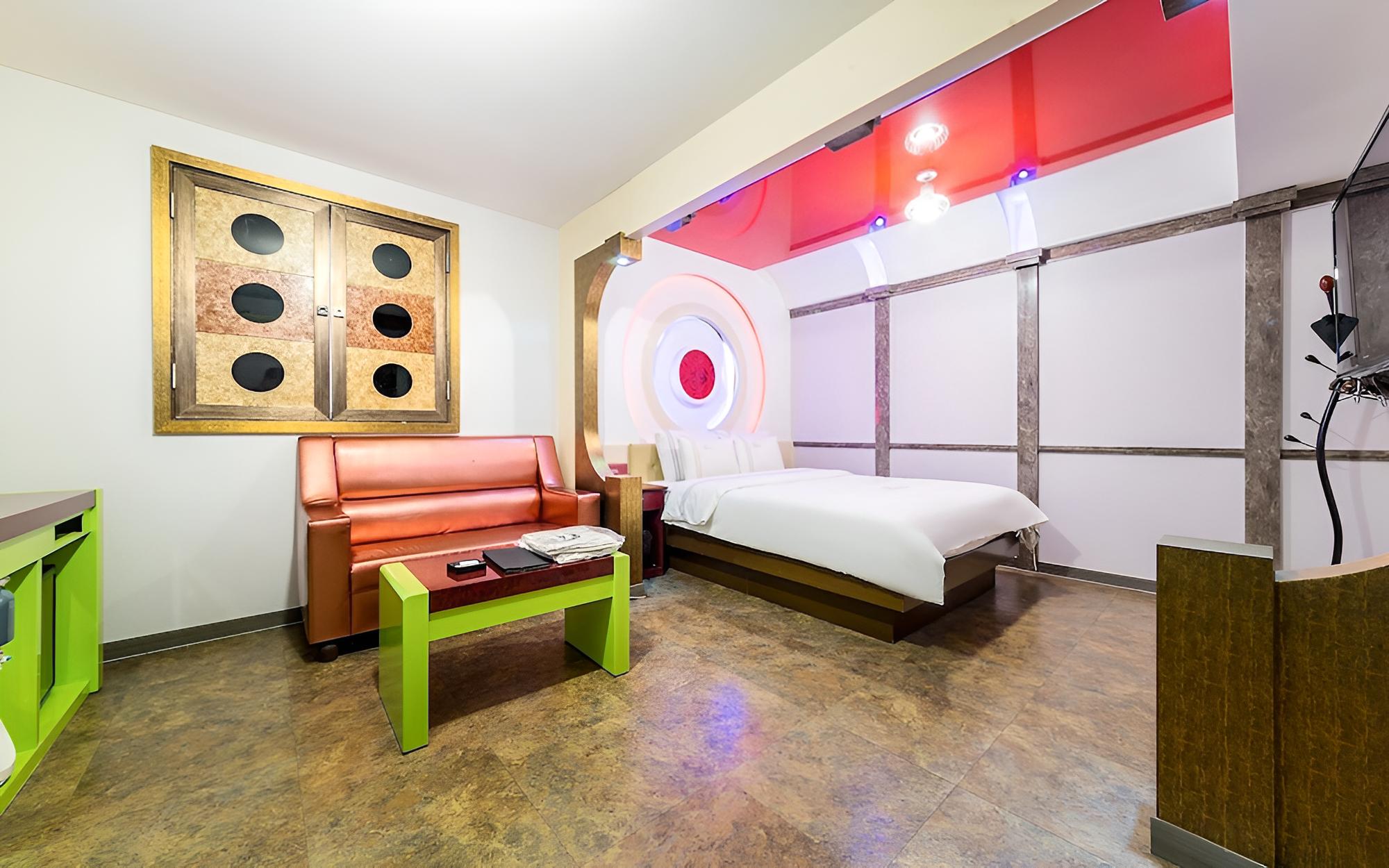 Room (Special room-Physical ID is required ) - Photo 7