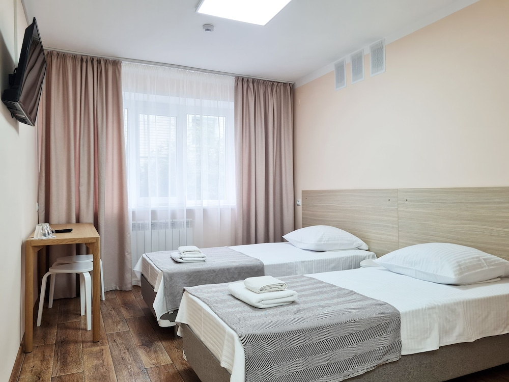 Economy Twin Room