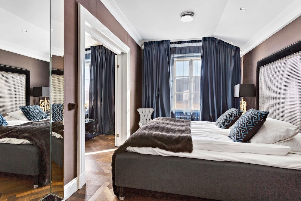 Junior Suite, Multiple Beds, Non Smoking - Photo 5