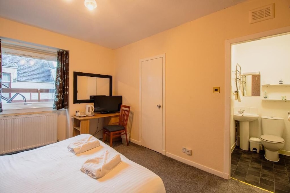 Standard Double Room photo 2