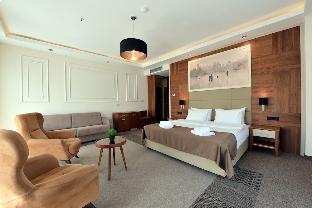 Standard Double Room - Photo 7