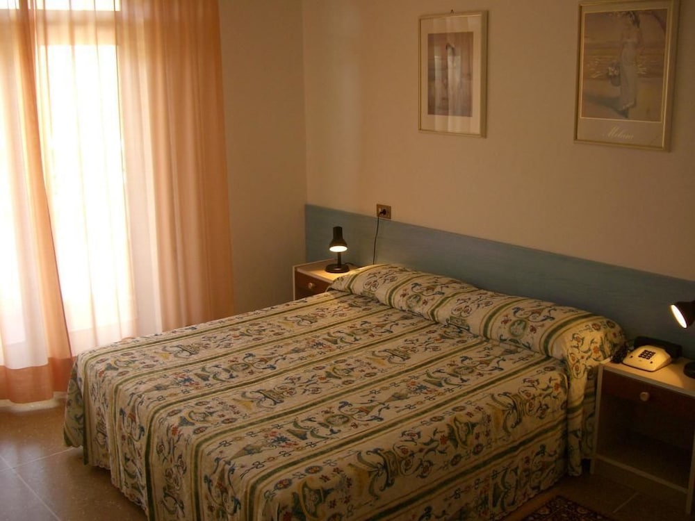 Comfort Quadruple Room