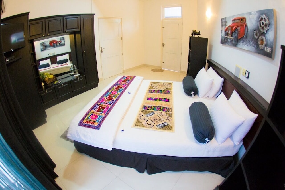 Family Quadruple Room photo 3