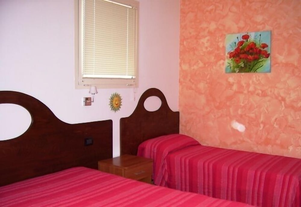 Triple Room photo 3