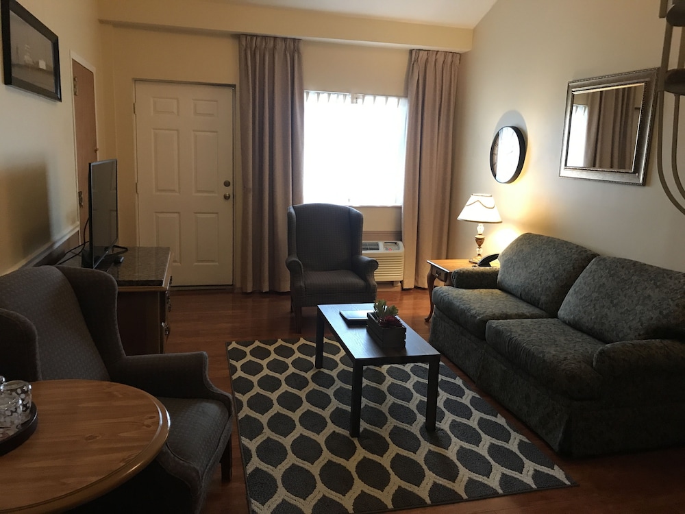 Superior Loft, 1 Double Bed with Sofa bed, Balcony, St. Lawrence River View photo 3