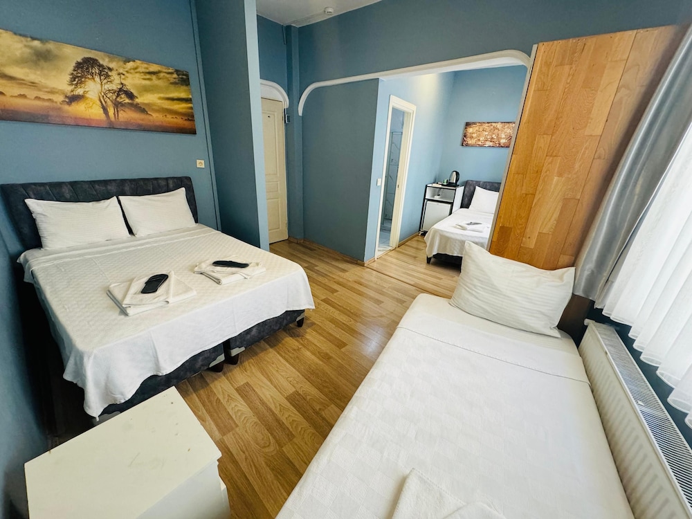 Standard Quadruple Room photo 1