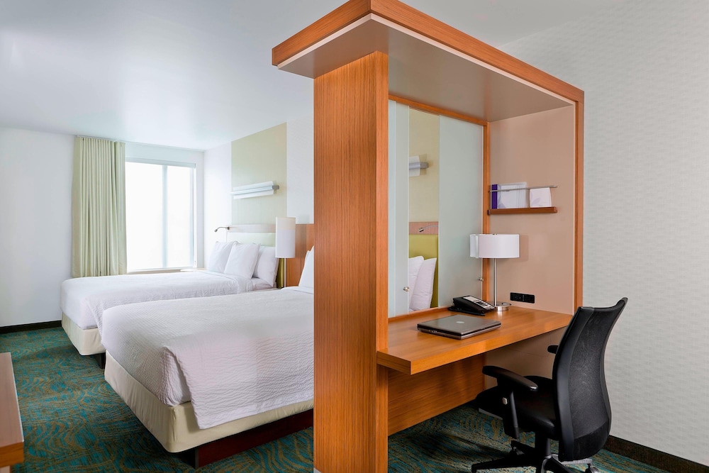 Studio, Multiple Beds (Hearing Accessible) photo 2