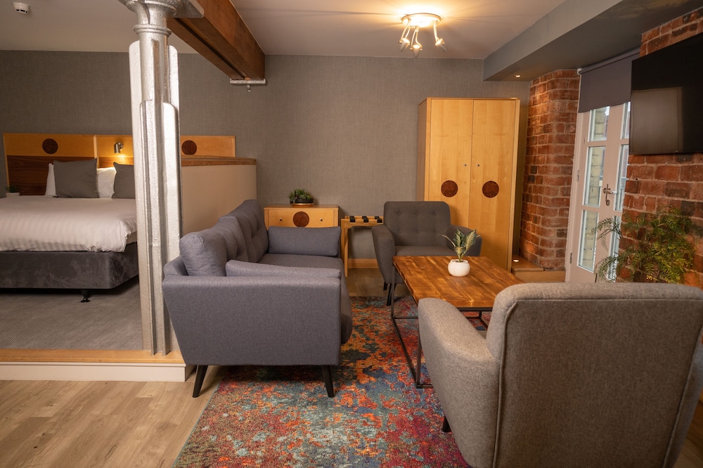 Standard Studio, 1 Double Bed, Non Smoking - Photo 8