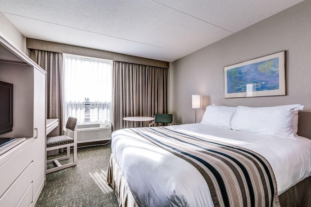 Standard Room, 1 Queen Bed