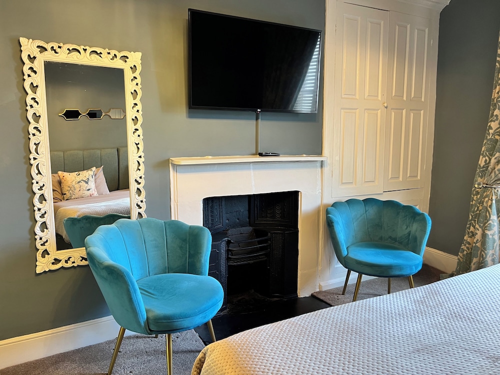 Classic Double or Twin Room photo 2
