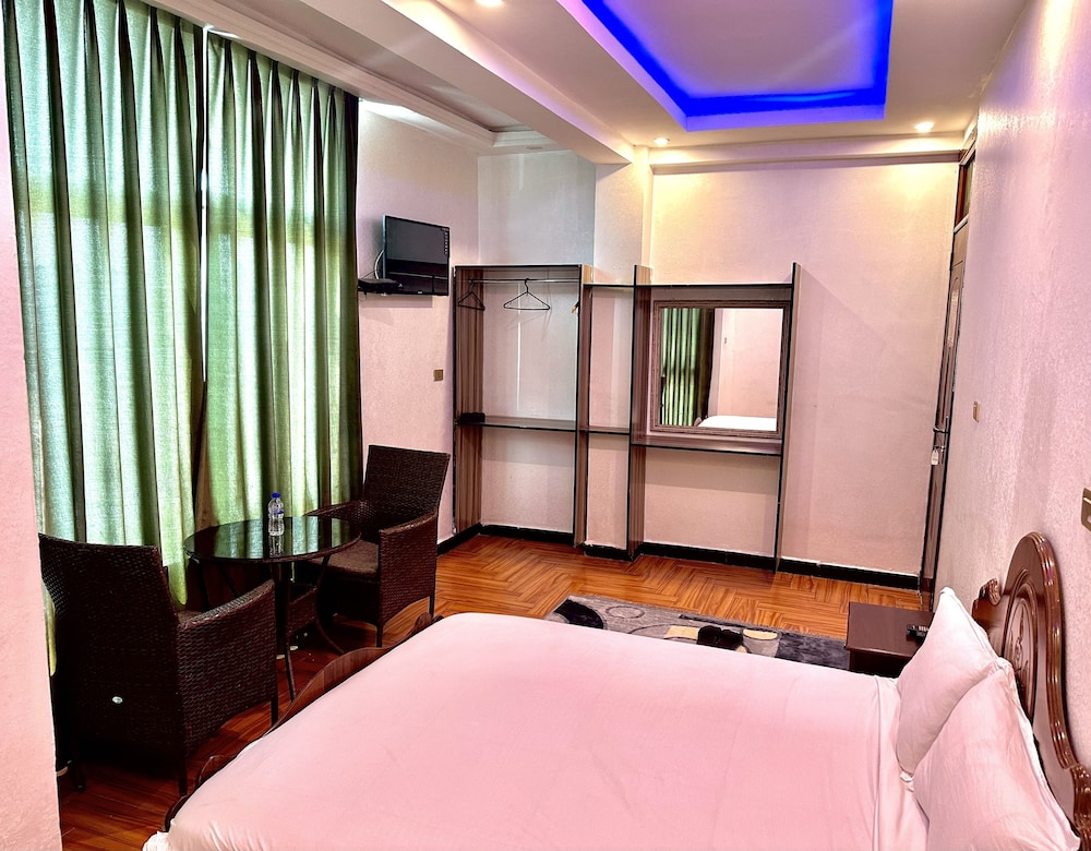 Basic Single Room