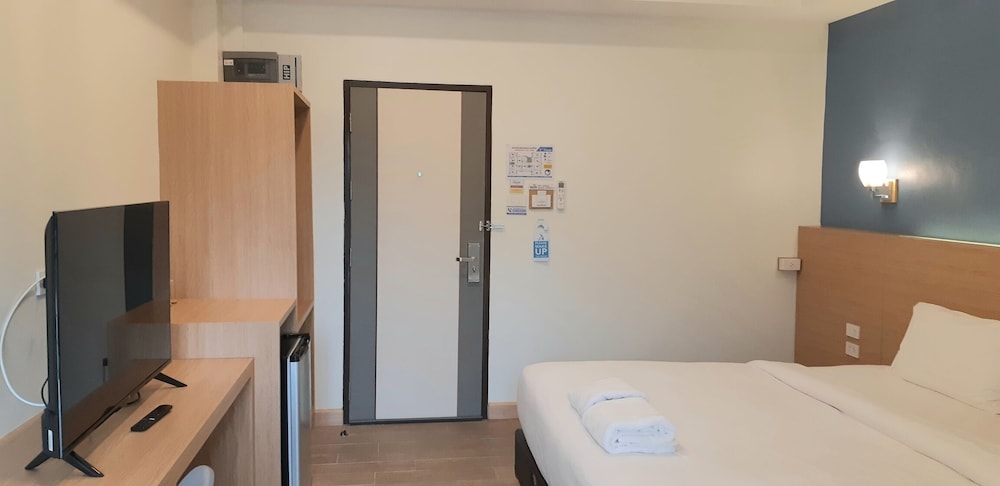 Deluxe Double Room - Photo 7
