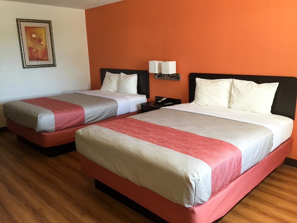 Standard Room, 2 Queen Beds, Non Smoking, Refrigerator & Microwave