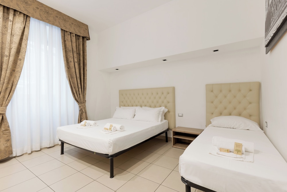Comfort Triple Room