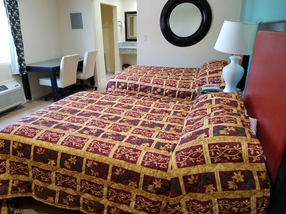 Double Room, Non Smoking photo 2