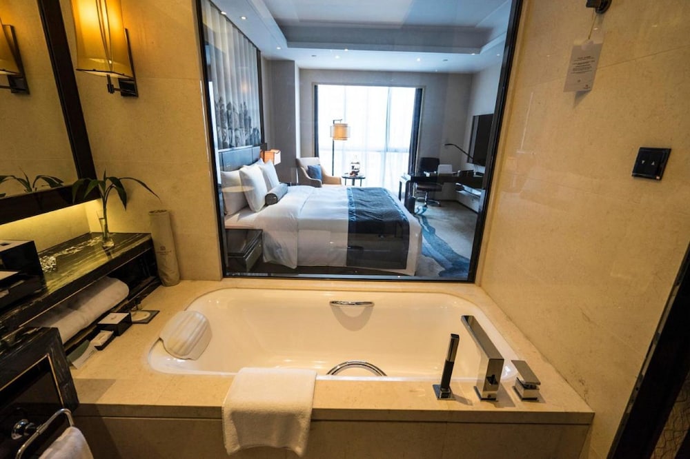 Executive King Room photo 3