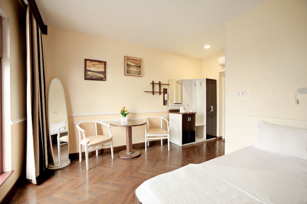 Comfort Room