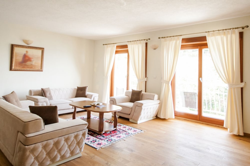 Family Apartment, Sea View