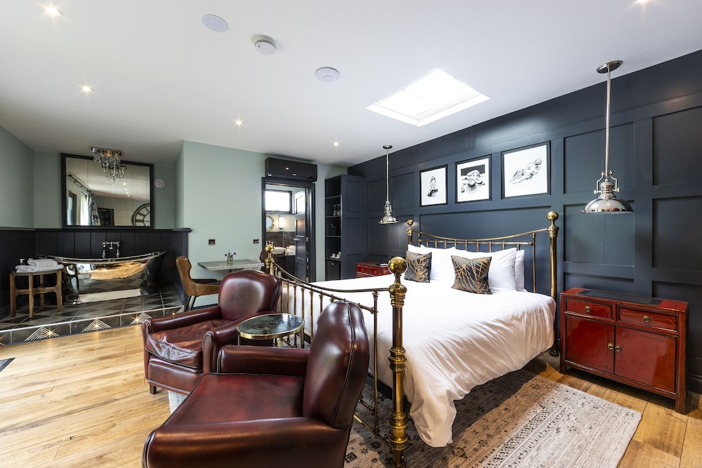 Luxury Suite, Accessible, Ensuite (Great Ouse)