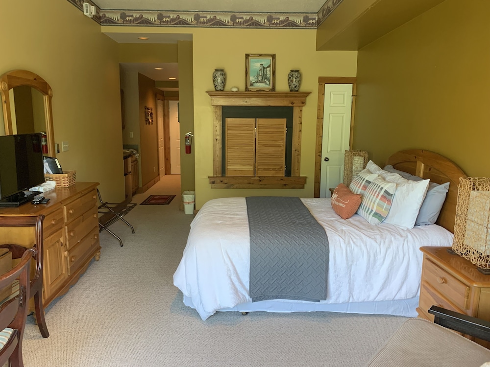 Suite, 1 Bedroom photo 3
