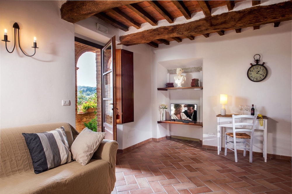Suite, 2 Bedrooms, 2 Bathrooms, Hill View