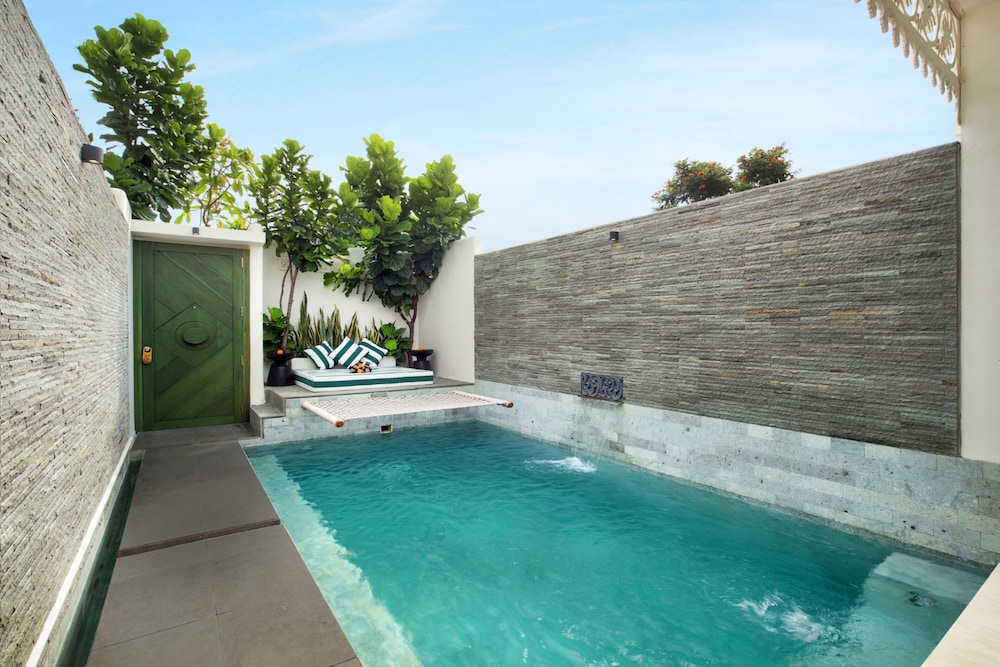 1 Bedroom Villa with Private Pool - Photo 23