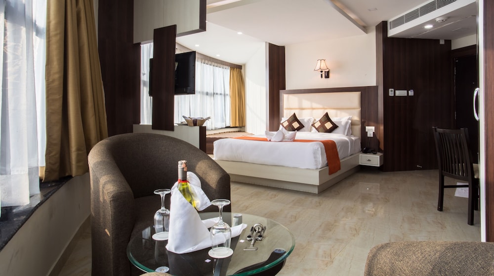 Executive Suite photo 3