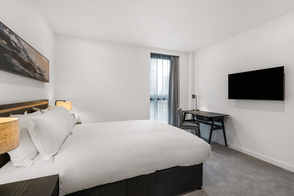 Two Bedroom Premium Apartment - Photo 1