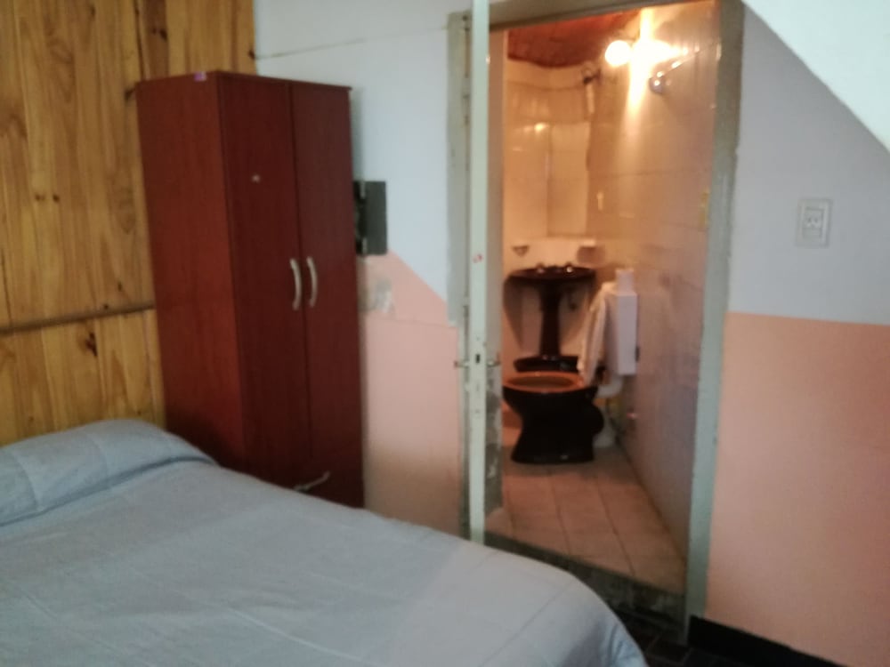 Room photo 2