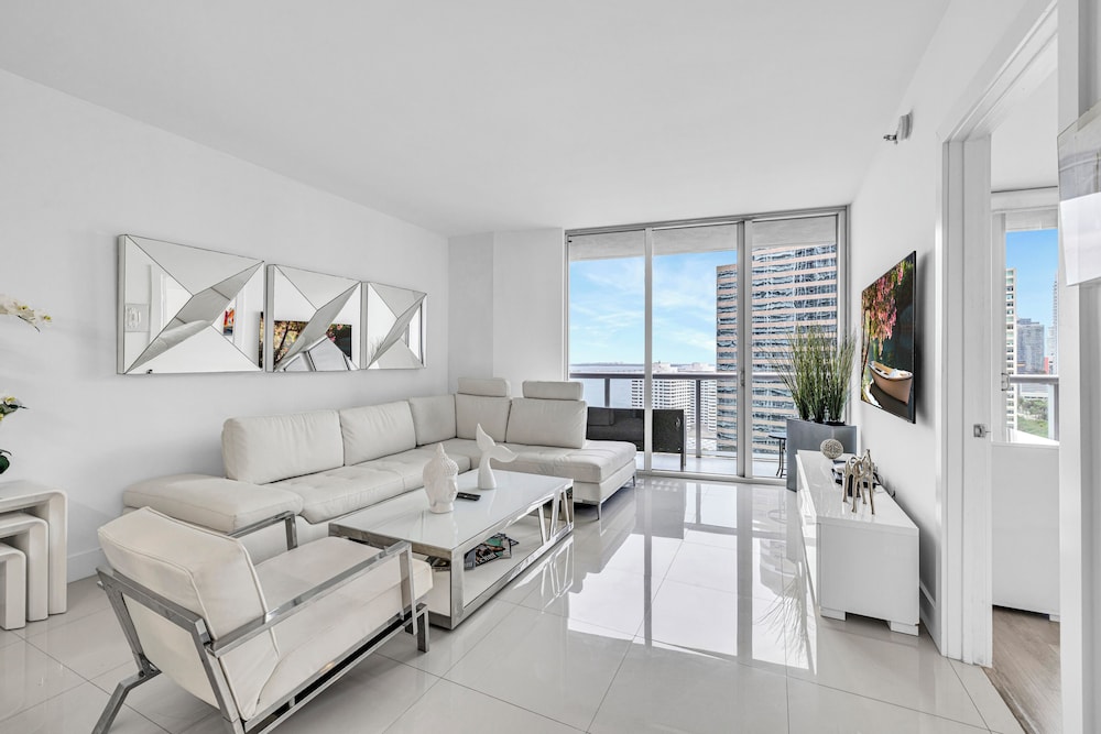 Comfort Apartment photo 1