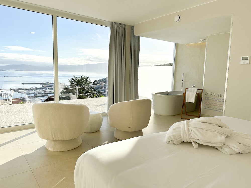 Habitación de lujo, 1 cama King, jacuzzi, vista al mar
