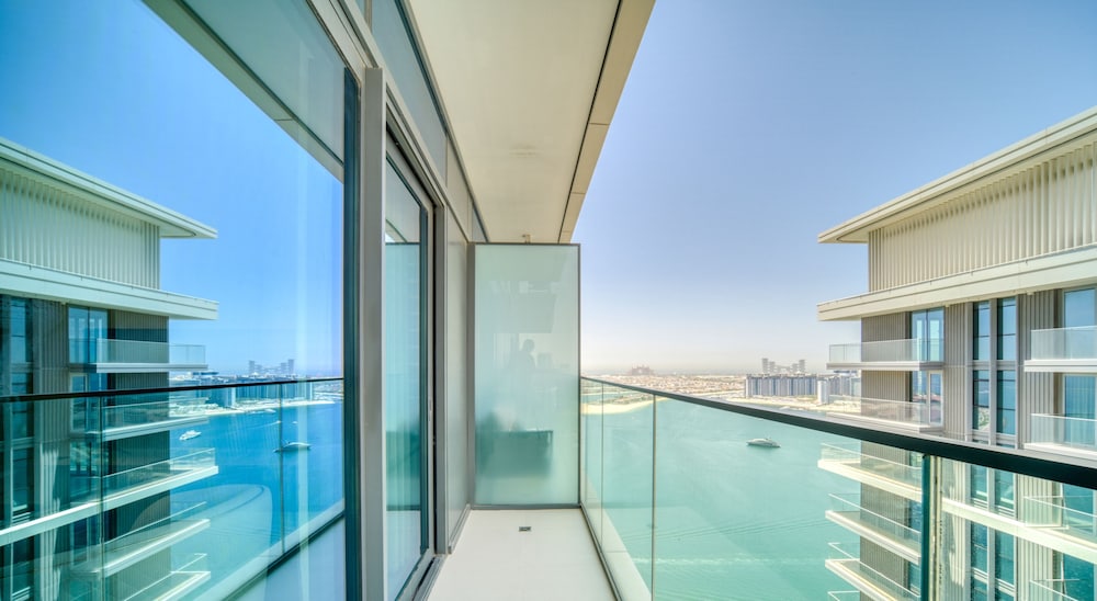 Deluxe Apartment, Balcony, Sea View photo 2