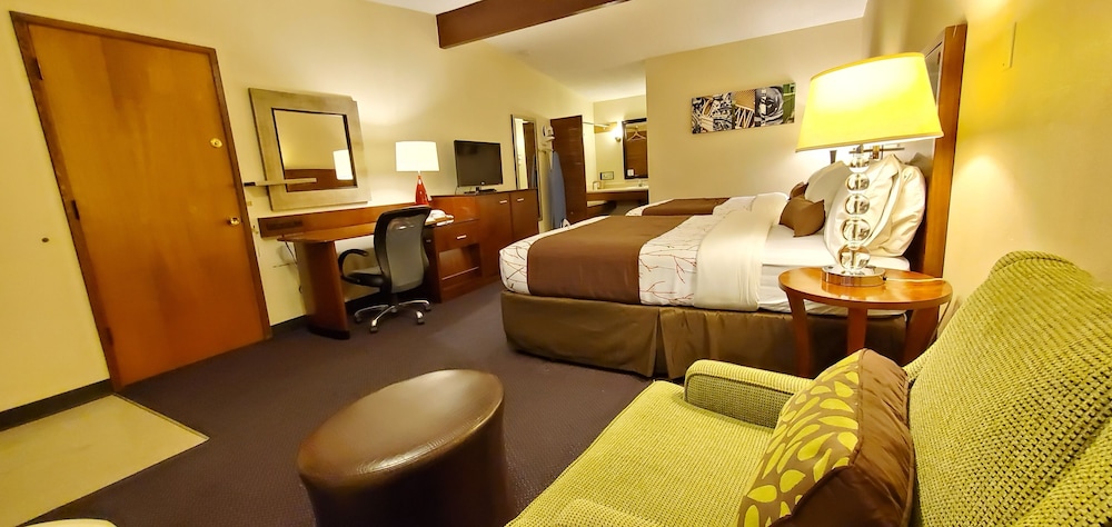 Deluxe Room, 2 Queen Beds, Non Smoking photo 3