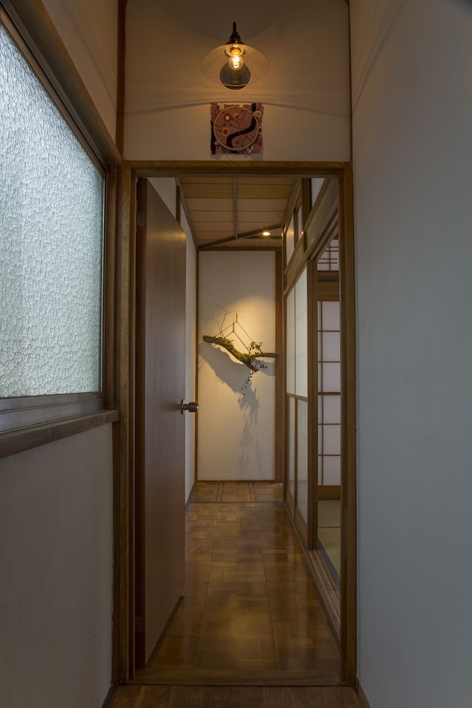 Traditional Double Room, Non Smoking (AOI ROOM) photo 2