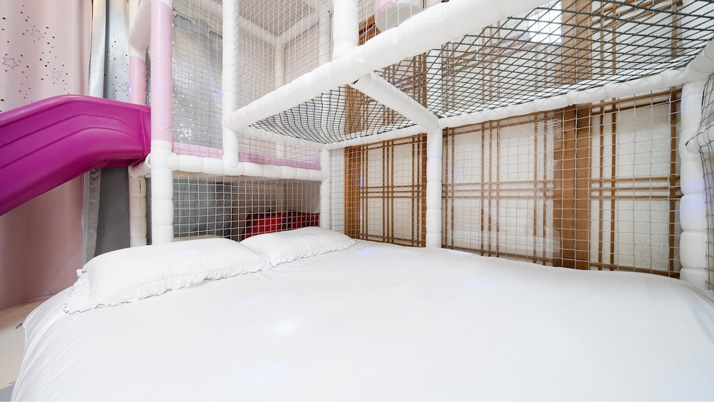 Basic Room, 1 Bedroom (202) - Photo 2