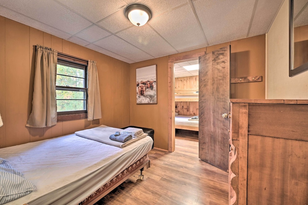 House (2 Bedrooms) photo 1