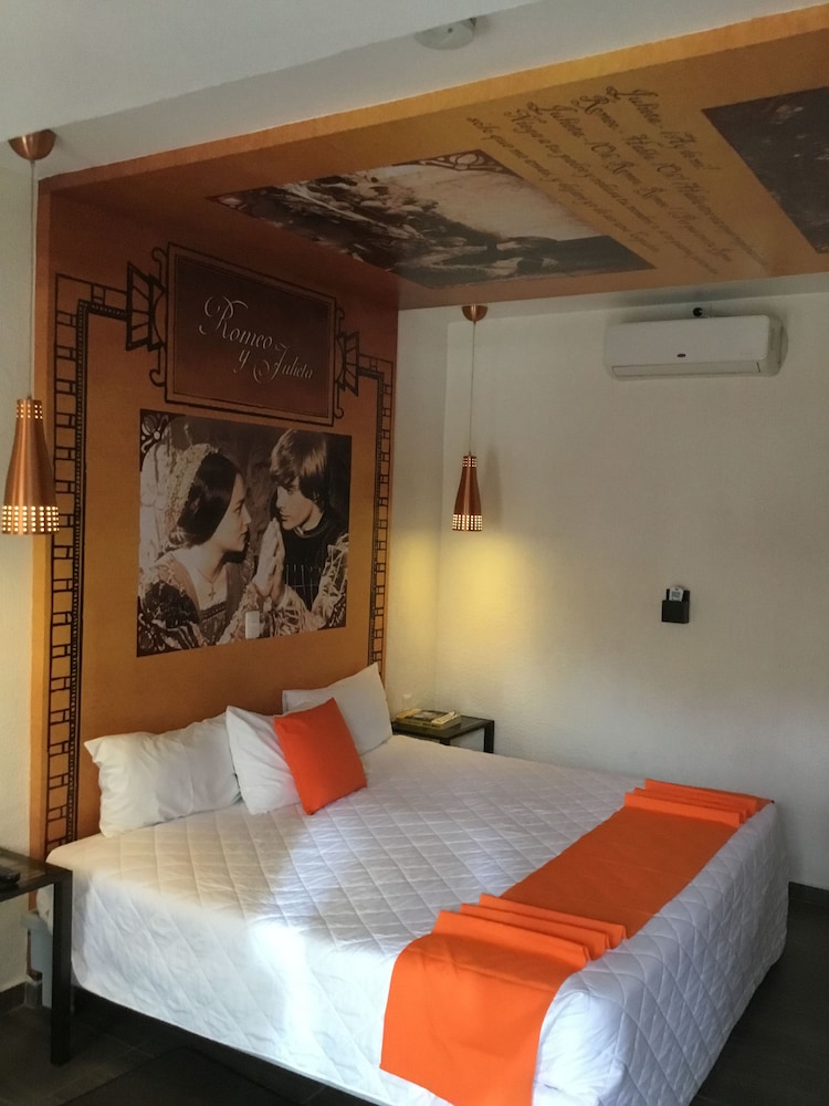 Business Room, 1 King Bed photo 3